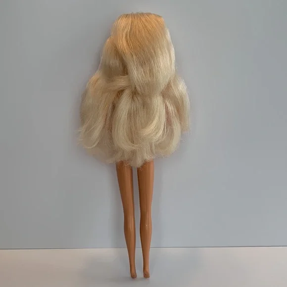 Vintage Barbie, Holiday Barbie 1991 #1871 - Picture 11 of 16